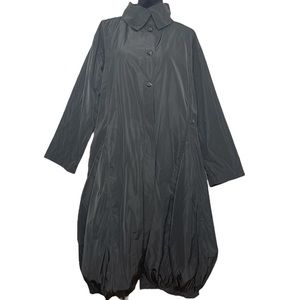 Sun Kim Black Balloon Style Bottom Raincoat Size Large